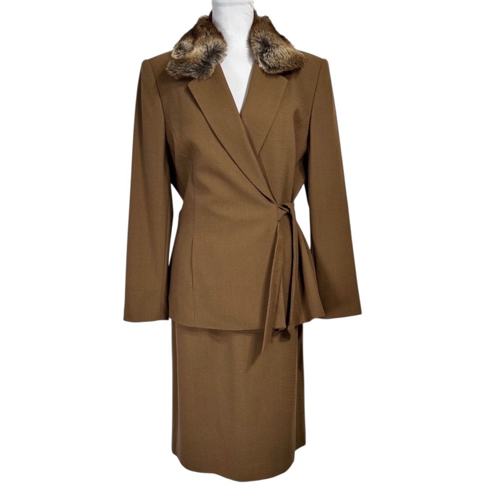 NWT Kasper Crepe Wool Skirt Suit 14 Toffee Brown Double Breasted Faux Fur Collar